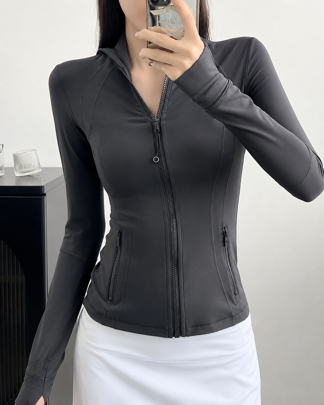 Veste de sport femme zippée à manches longues – Coupe cintrée yoga, fitness & lifestyle